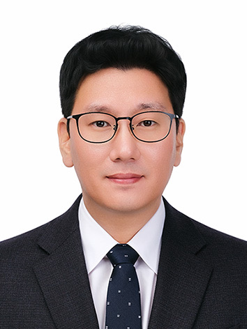 안근배 (安槿培) 사진